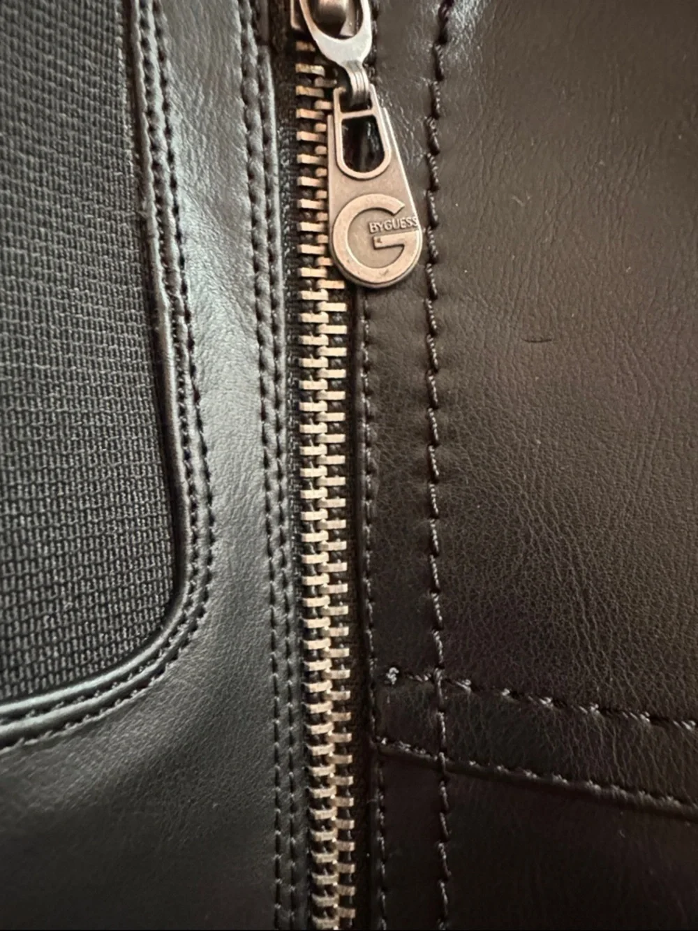 G by Guess timeless black